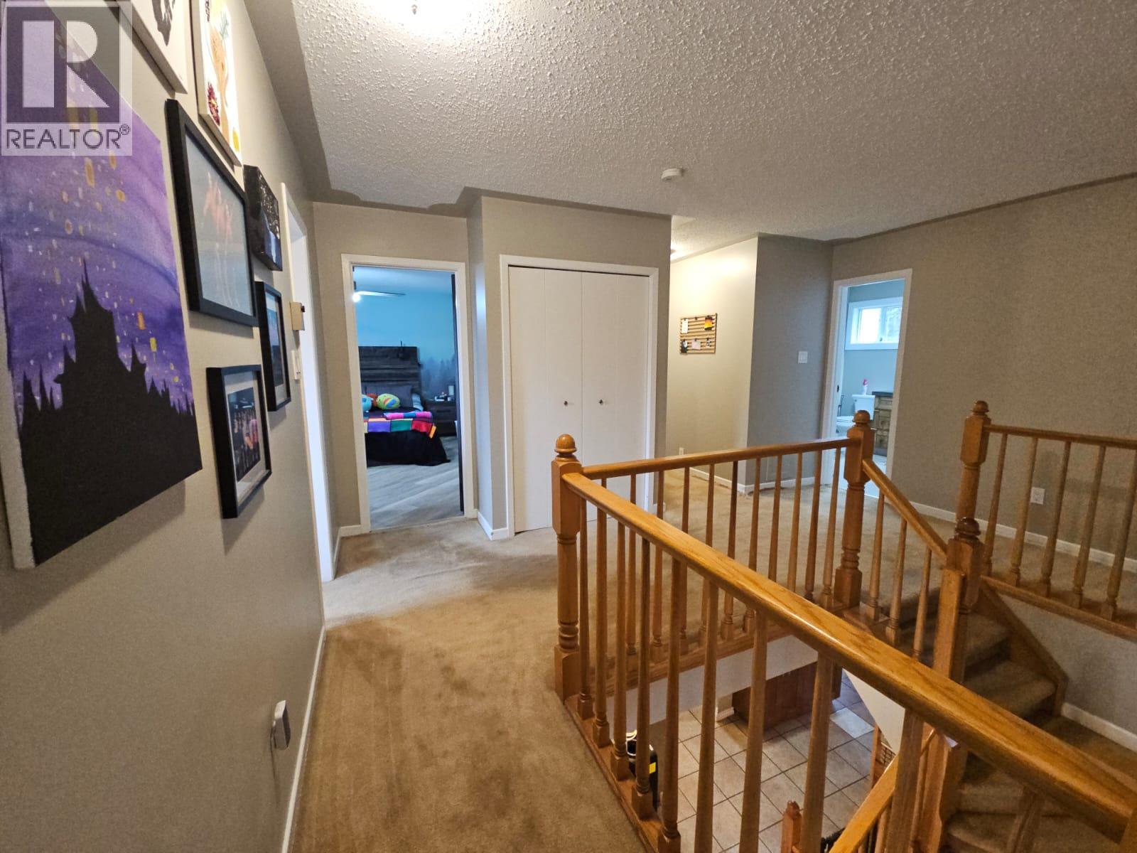 8 Sentinal Place, Tumbler Ridge, BC - Indoor Photo Showing Other Room