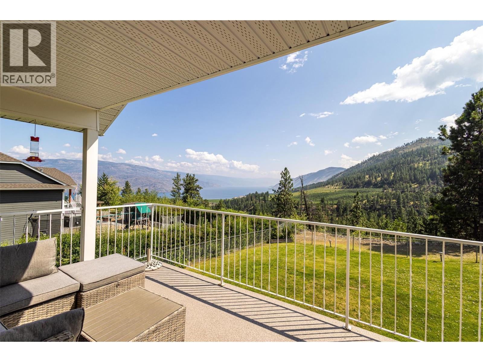 5291 Bradbury Street, Peachland, BC - Outdoor With View With Exterior