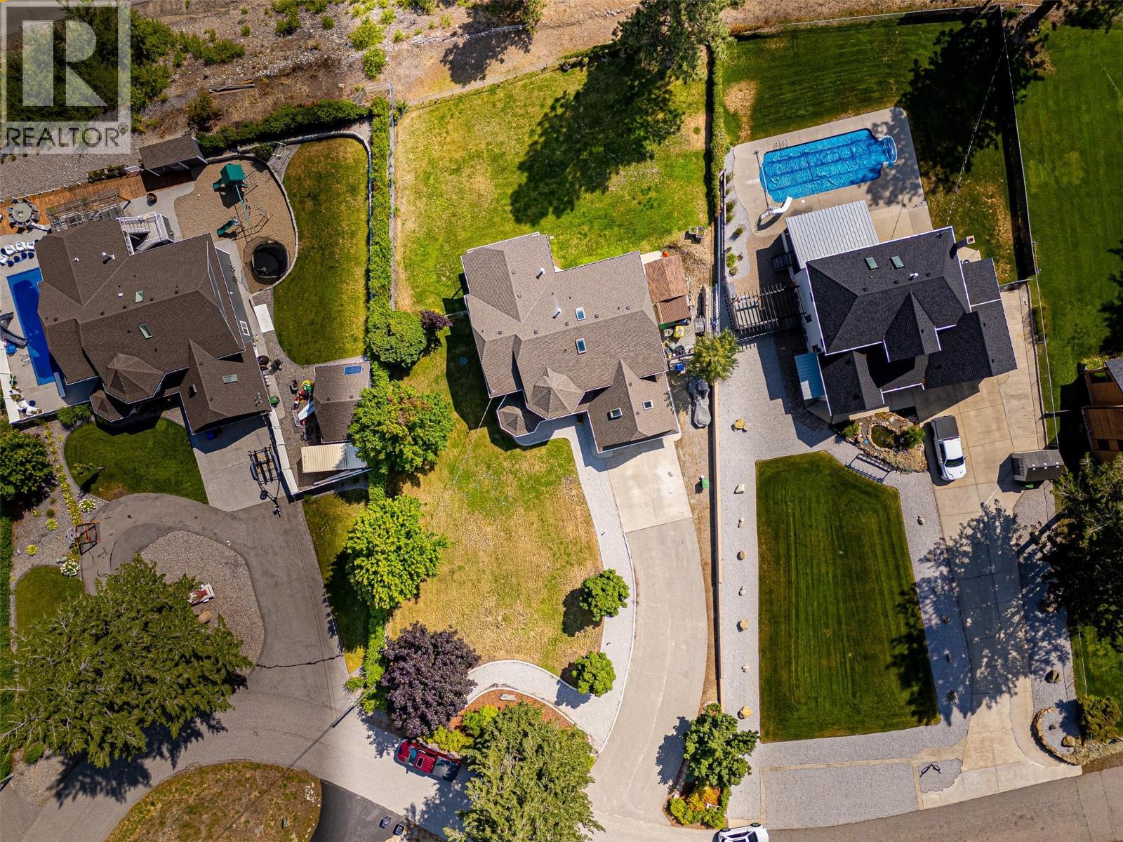 5291 Bradbury Street, Peachland, BC - Outdoor With View