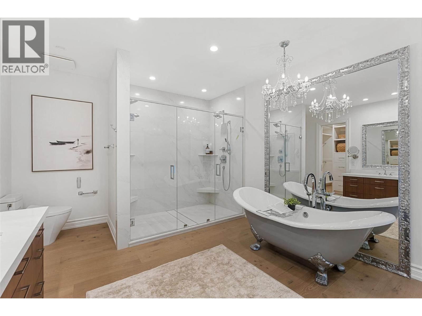 2368 Abbott Street Unit# 9, Kelowna, BC - Indoor Photo Showing Bathroom