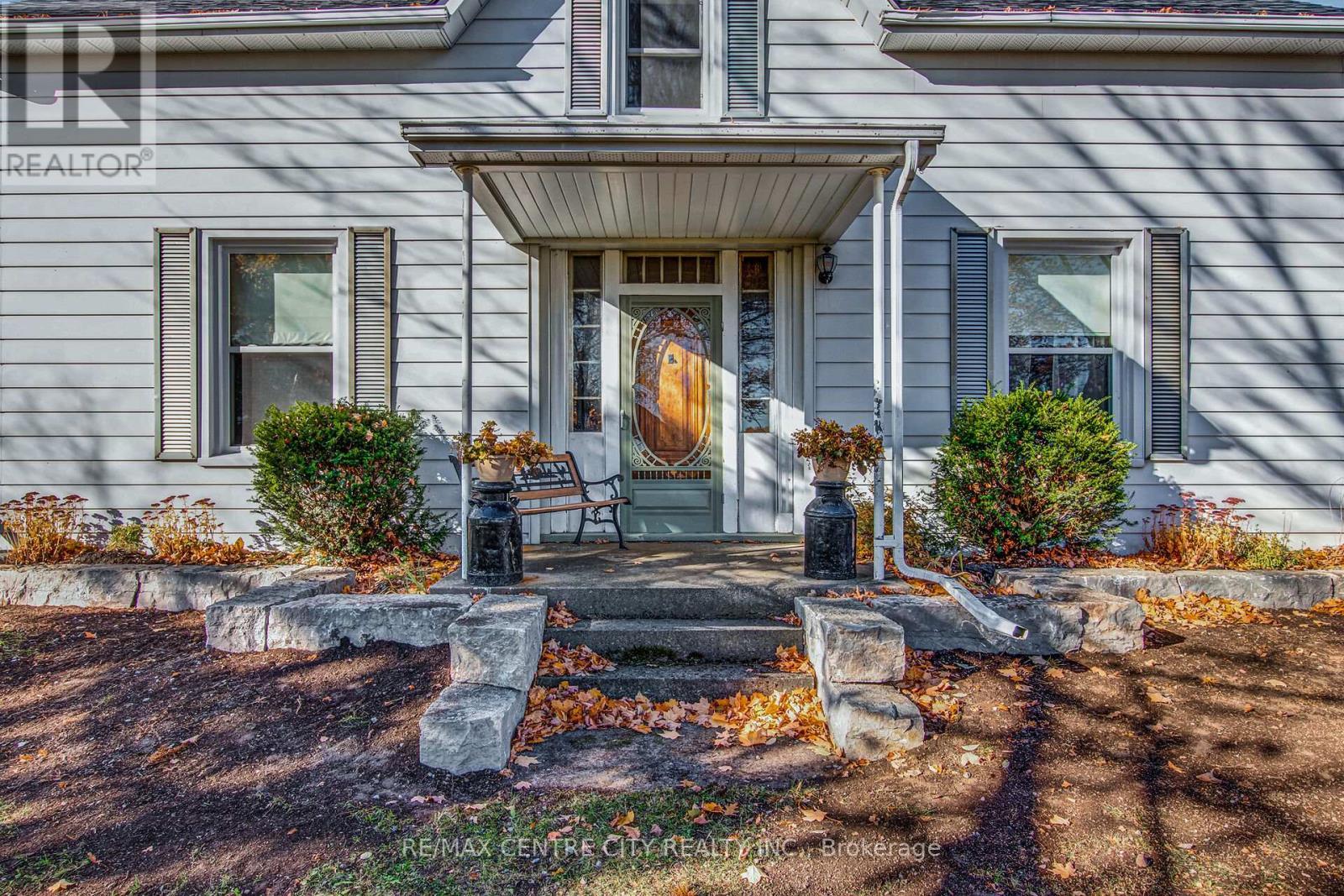 1048 Fifth Line, Selwyn, ON - Outdoor