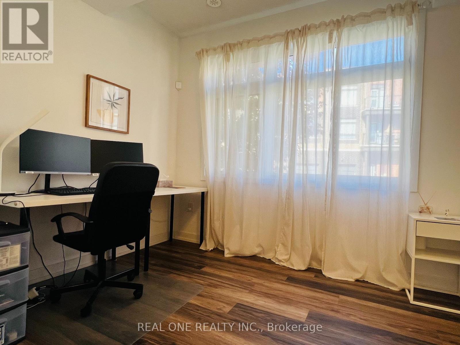 271 Dalhousie Street, Vaughan, ON - Indoor Photo Showing Office