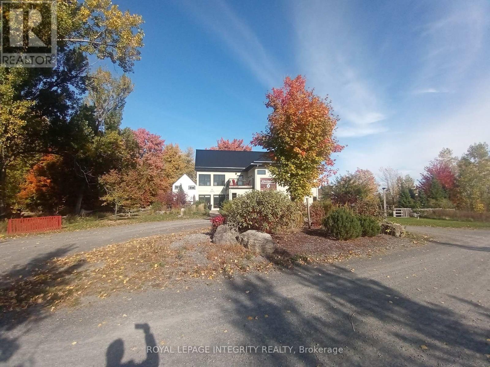 1980 Phelan Road W, Ottawa, ON