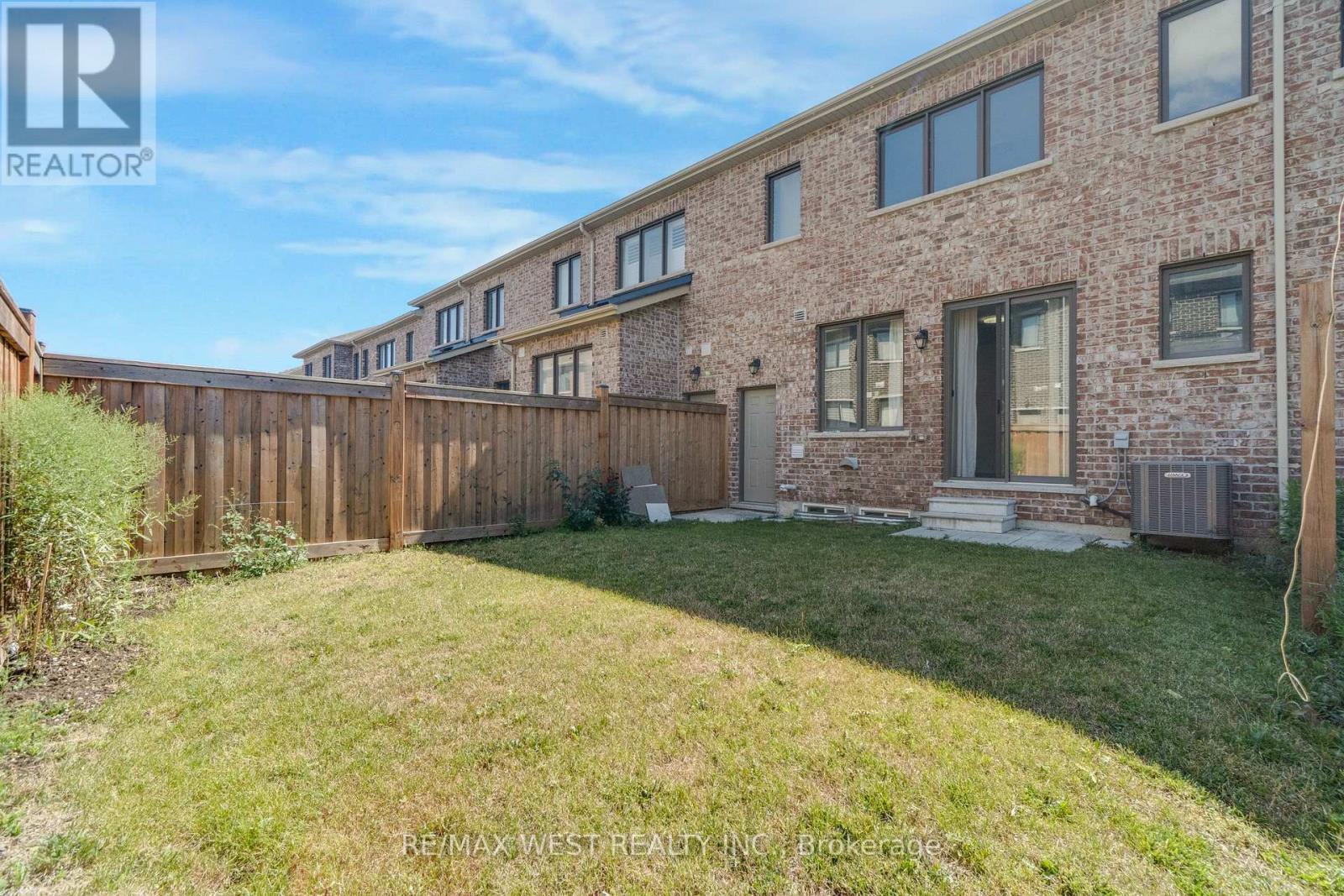 23 Circus Crescent, Brampton, ON - Outdoor