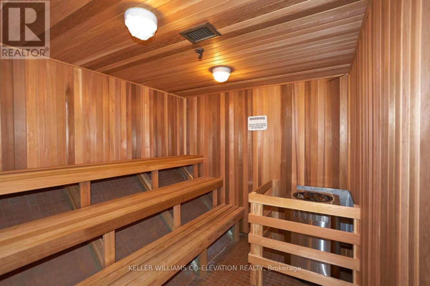 Soothing His & Hers Saunas - 1306 - 260 Scarlett Road, Toronto, ON - Indoor Photo Showing Other Room