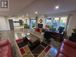 LOWER - 7879 BUCKEYE CRESCENT Niagara Falls (Brown), ON L2H 0P1