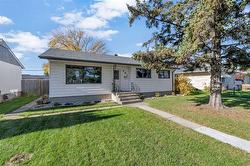 691 Renfrew ST  Winnipeg, MB R3N 1K1