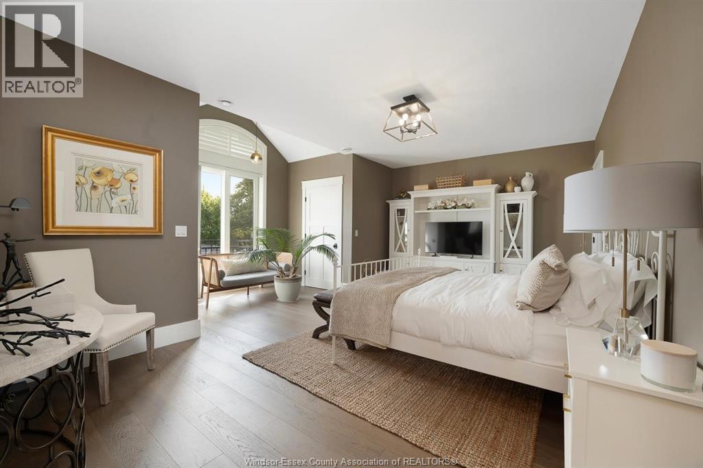 11770 Riverside Drive, Windsor, ON - Indoor Photo Showing Bedroom