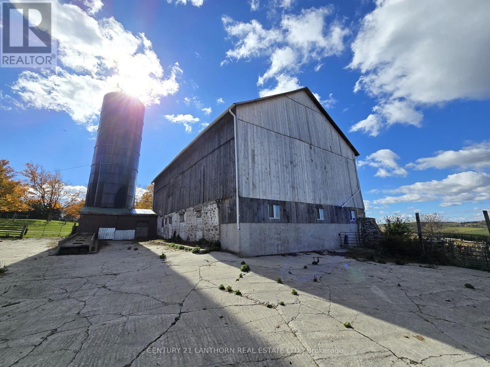 488297 30Th Side Road, Mono, ON