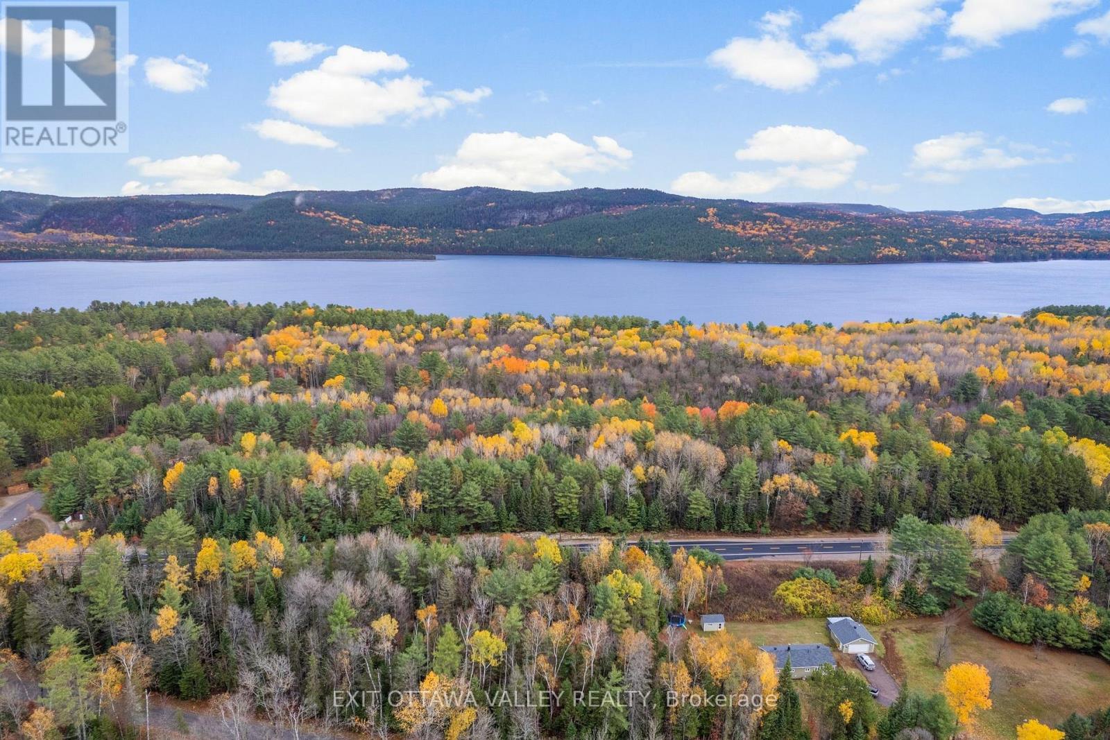 Part 14 Moores Road, Deep River, ON