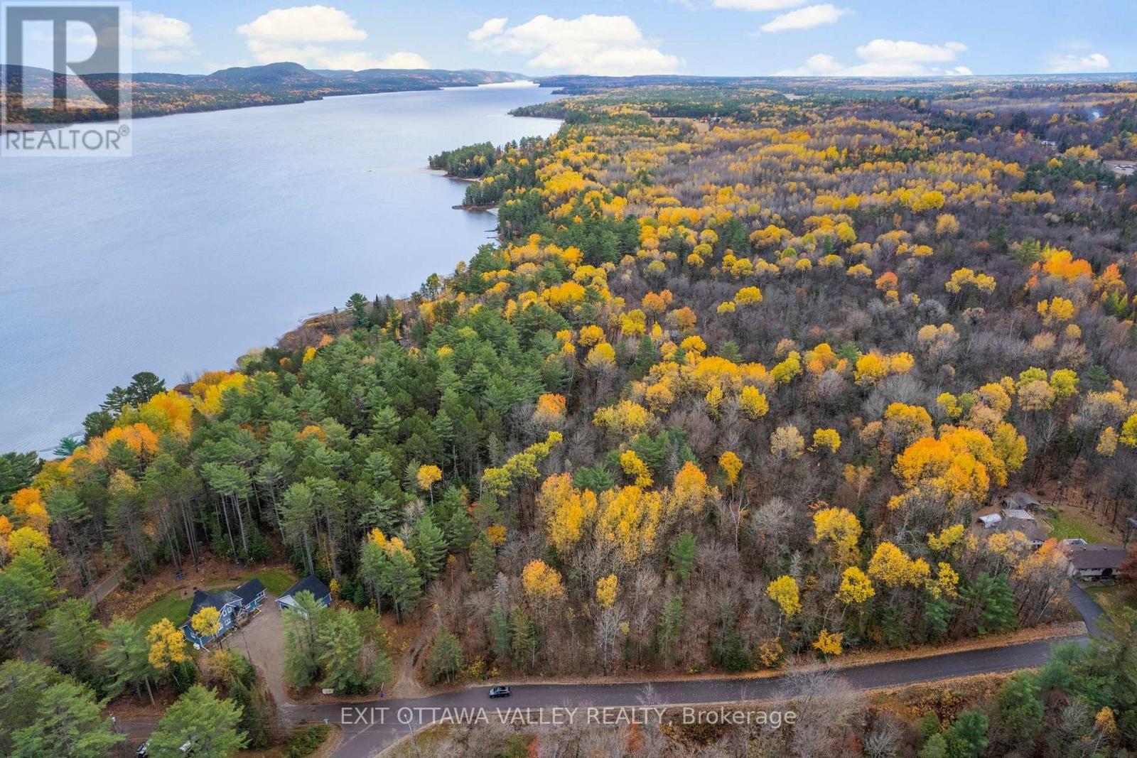 Part 14 Moores Road, Deep River, ON