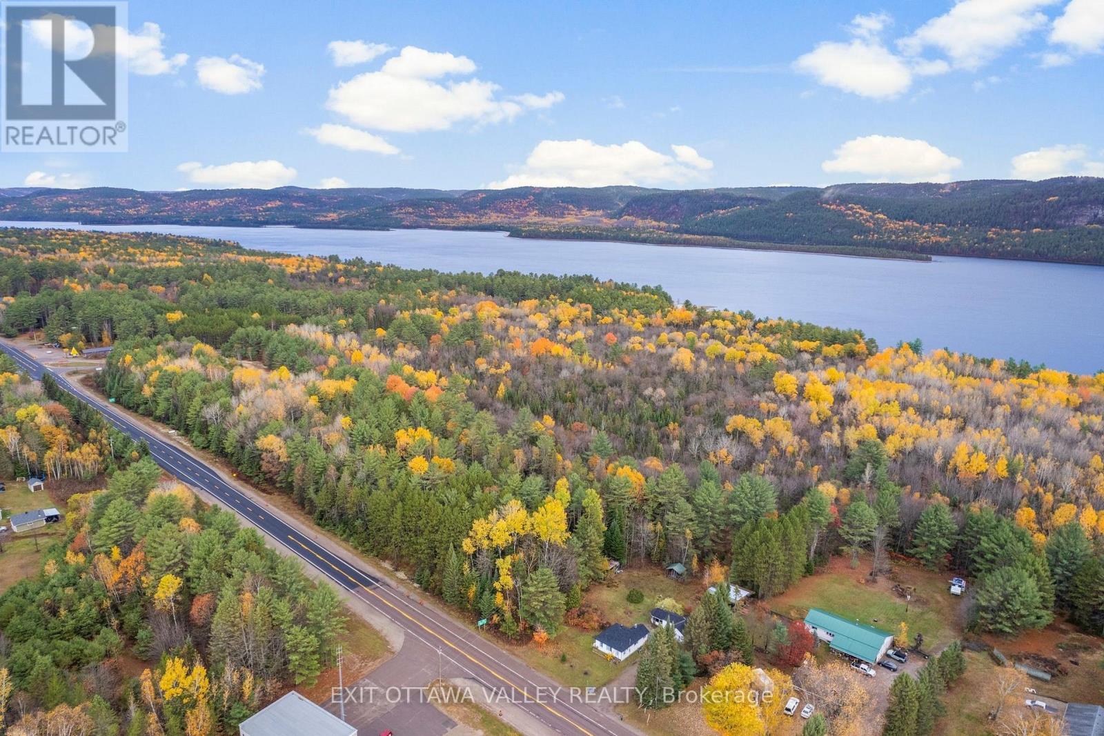 Part 14 Moores Road, Deep River, ON