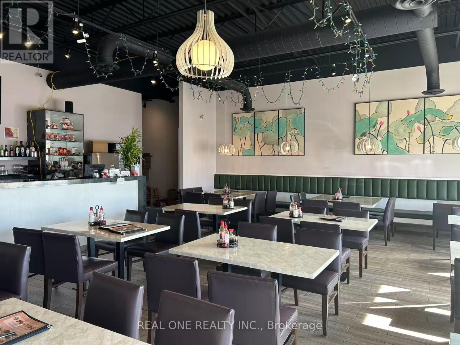 13-14 - 8279 Lundys Lane, Niagara Falls, ON