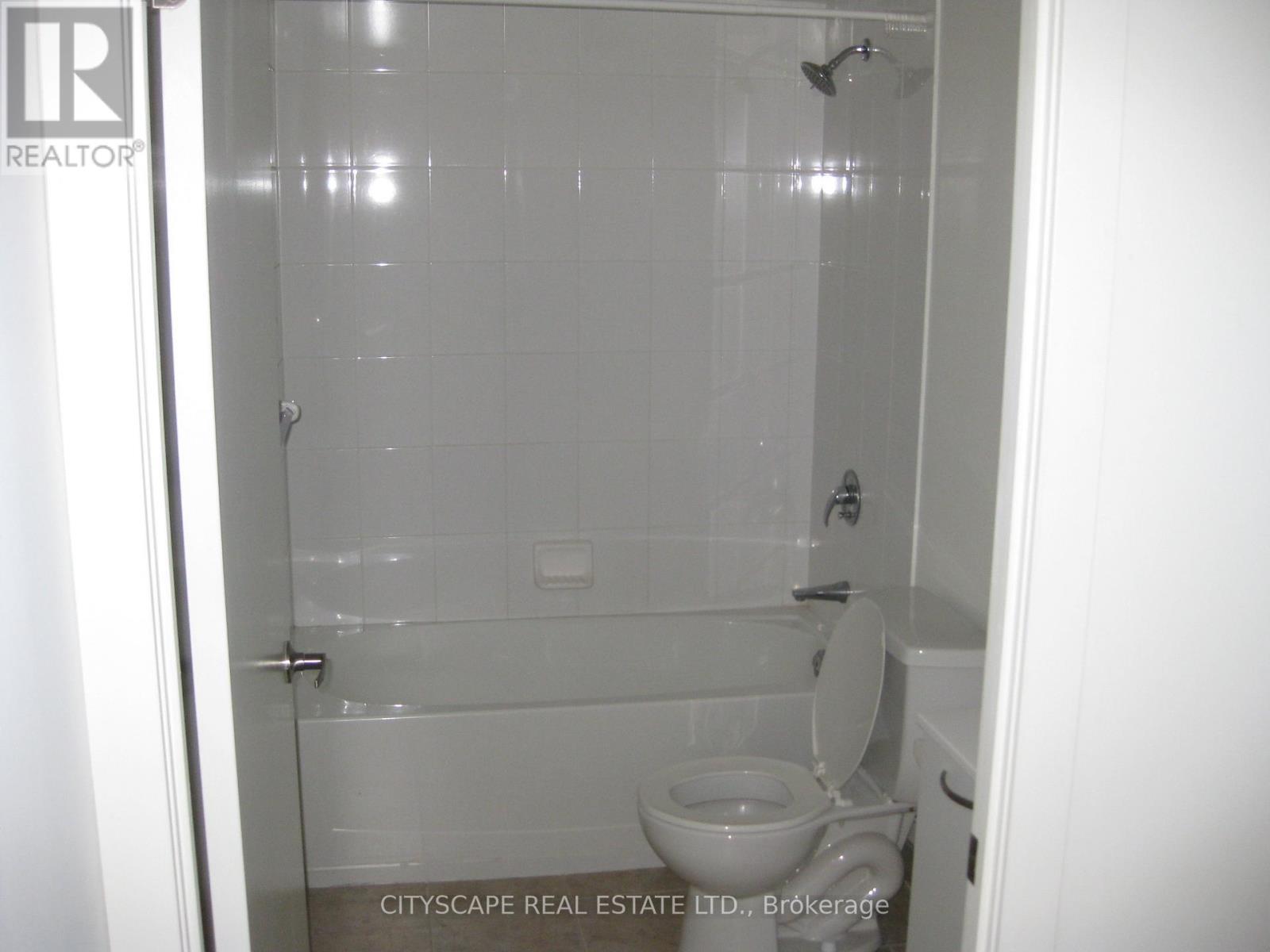 1403 - 38 Joe Shuster Way, Toronto, ON - Indoor Photo Showing Bathroom