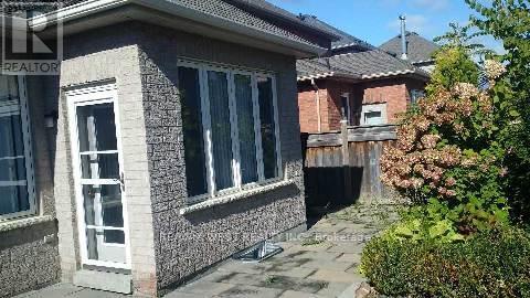 571 Vellore Woods Boulevard, Vaughan, ON - Outdoor