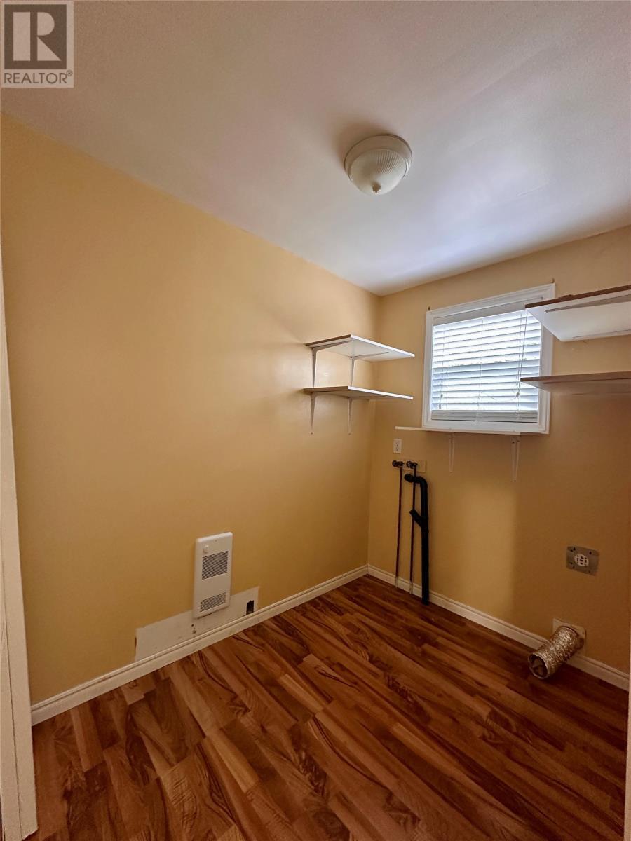 4-6 Mudd Lane Road, Port Aux Bras, NL - Indoor Photo Showing Other Room