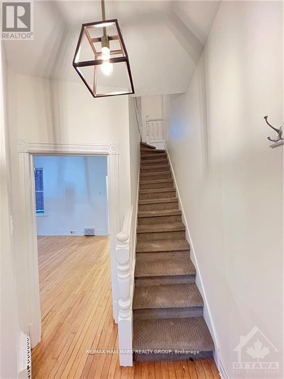 375 Lyon Street N, Ottawa, ON - Indoor Photo Showing Other Room