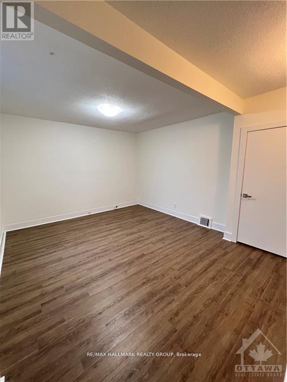 375 Lyon Street N, Ottawa, ON - Indoor Photo Showing Other Room
