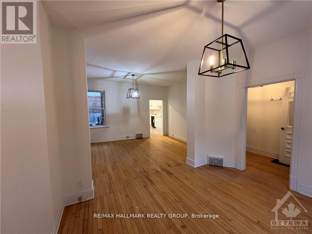 375 Lyon Street N, Ottawa, ON - Indoor Photo Showing Other Room