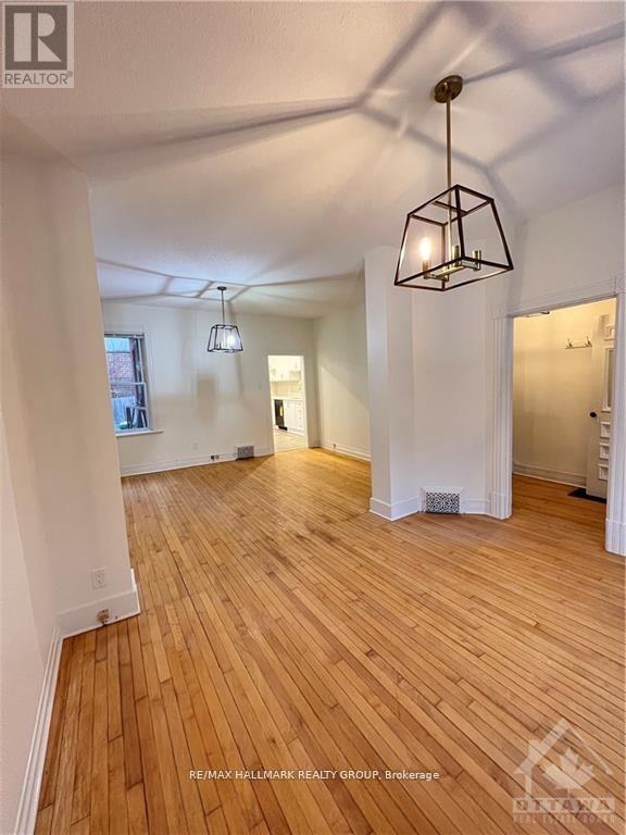 375 Lyon Street N, Ottawa, ON - Indoor Photo Showing Other Room
