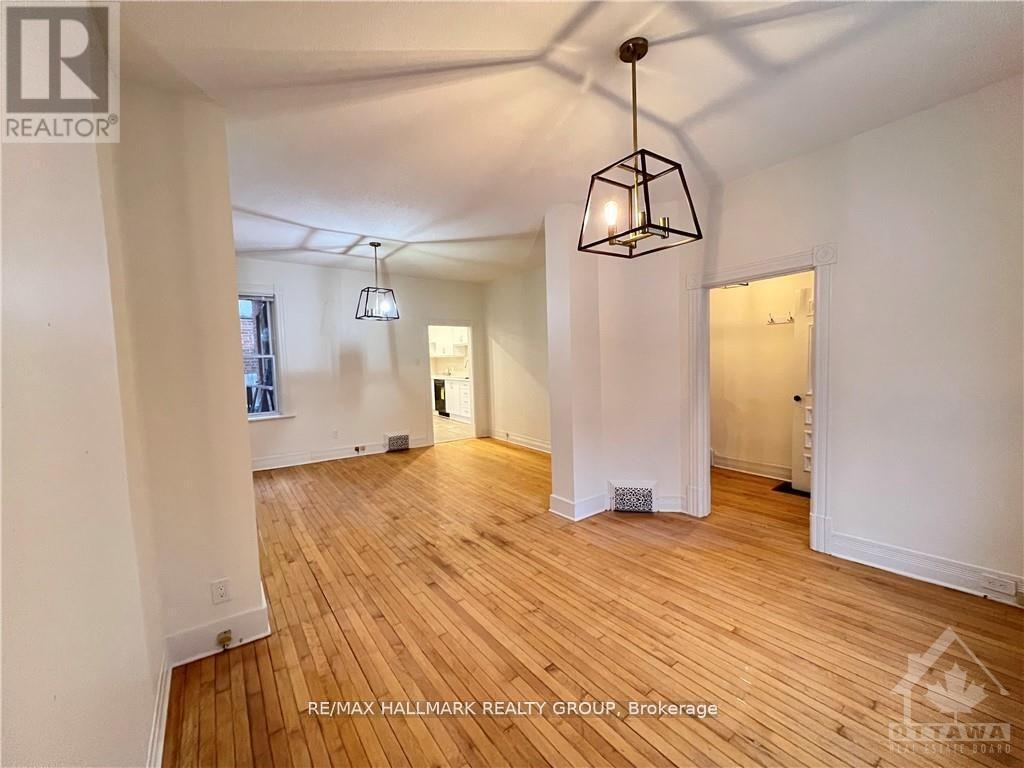 375 Lyon Street N, Ottawa, ON - Indoor Photo Showing Other Room