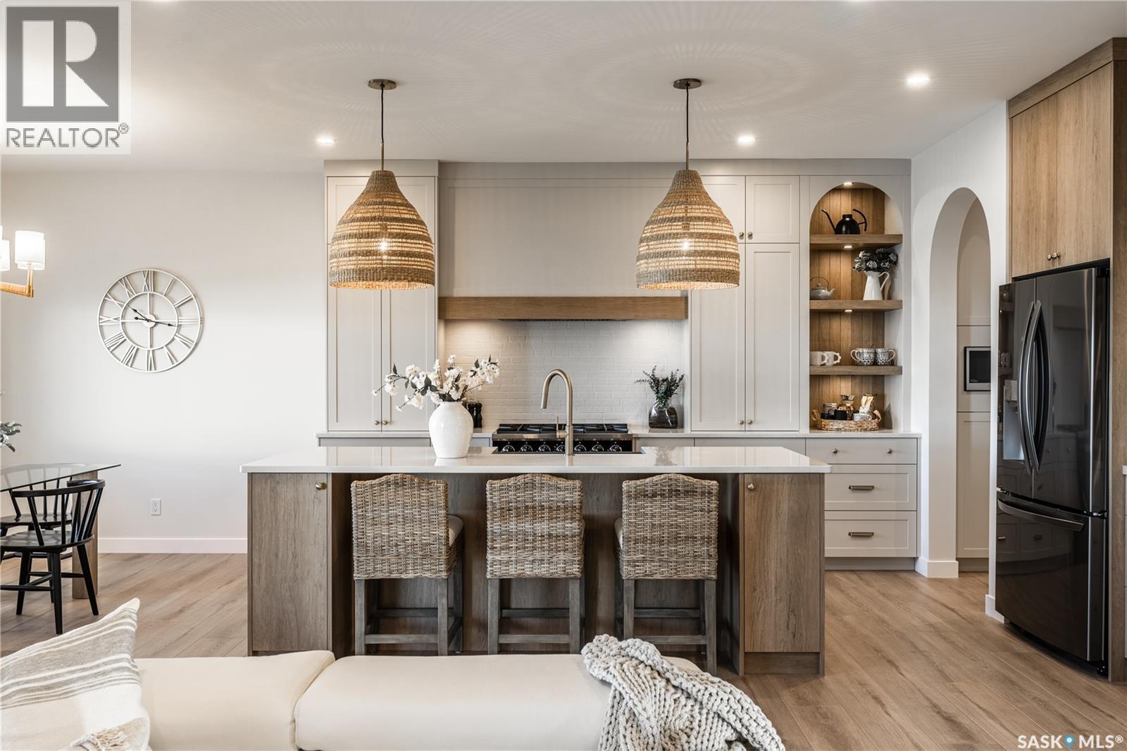 415 Sharma Crescent, Saskatoon, SK - Indoor