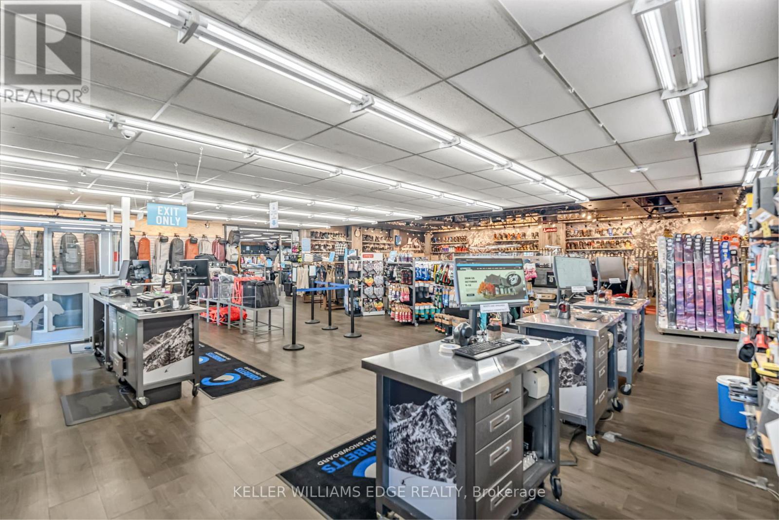 116-120 Speers Road, Oakville, ON