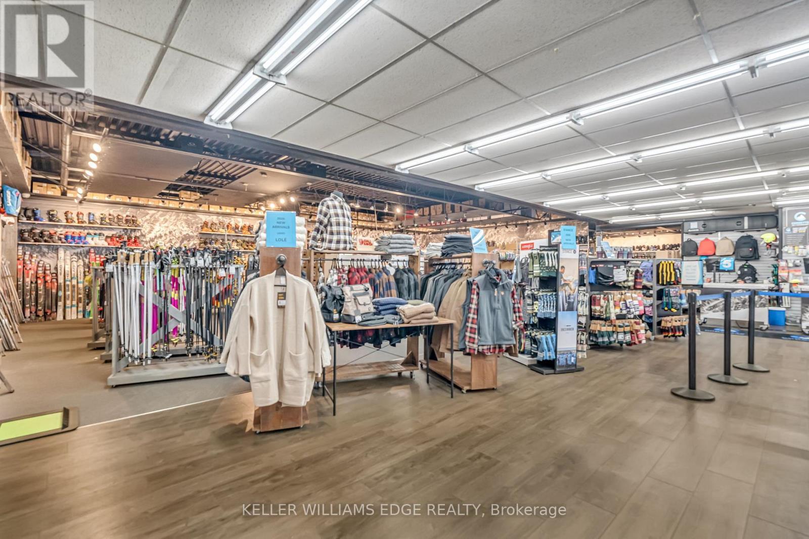 116-120 Speers Road, Oakville, ON