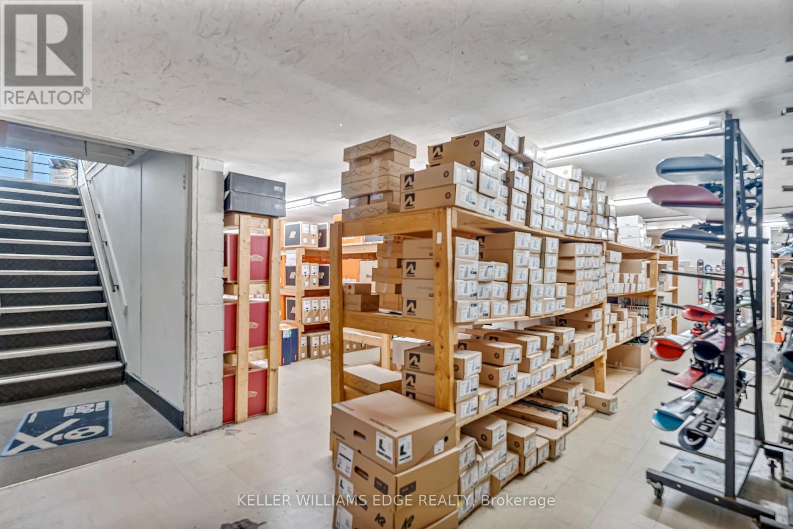 116-120 Speers Road, Oakville, ON