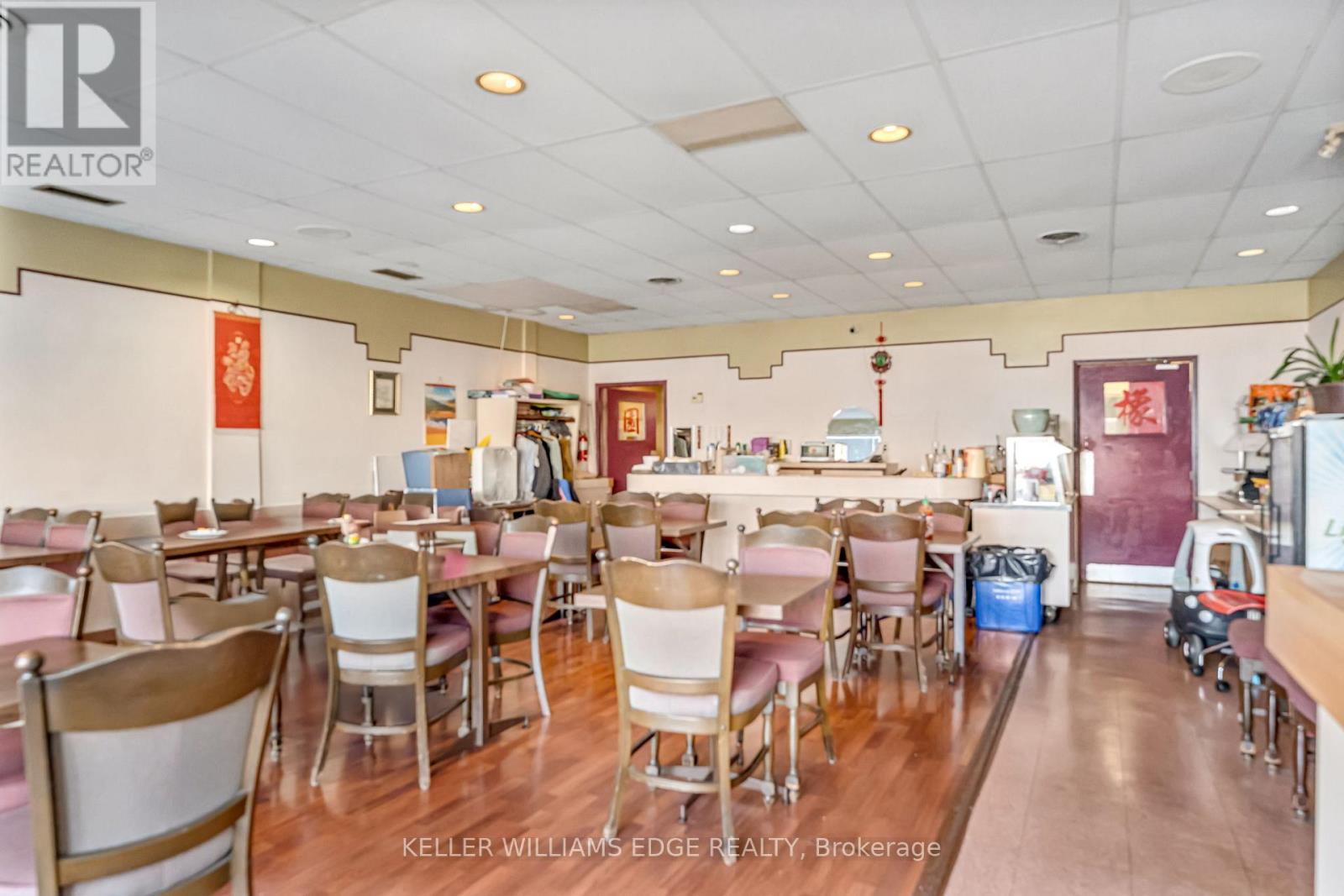 116-120 Speers Road, Oakville, ON
