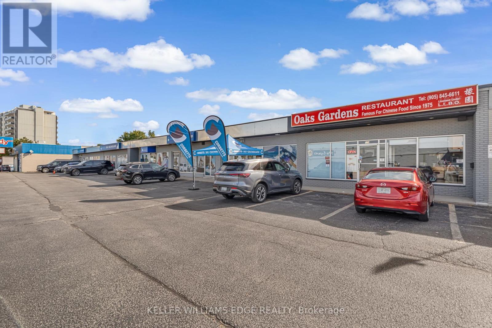 116-120 Speers Road, Oakville, ON