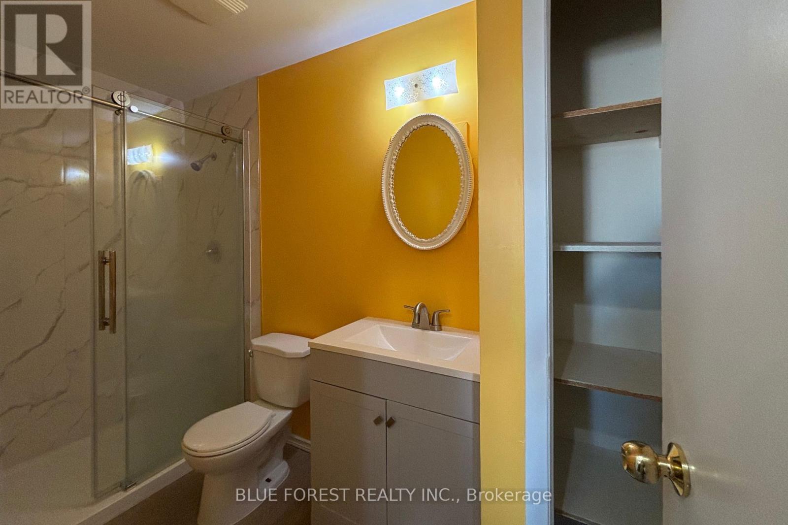 141 - 1096 Jalna Boulevard, London South (South X), ON - Indoor Photo Showing Bathroom