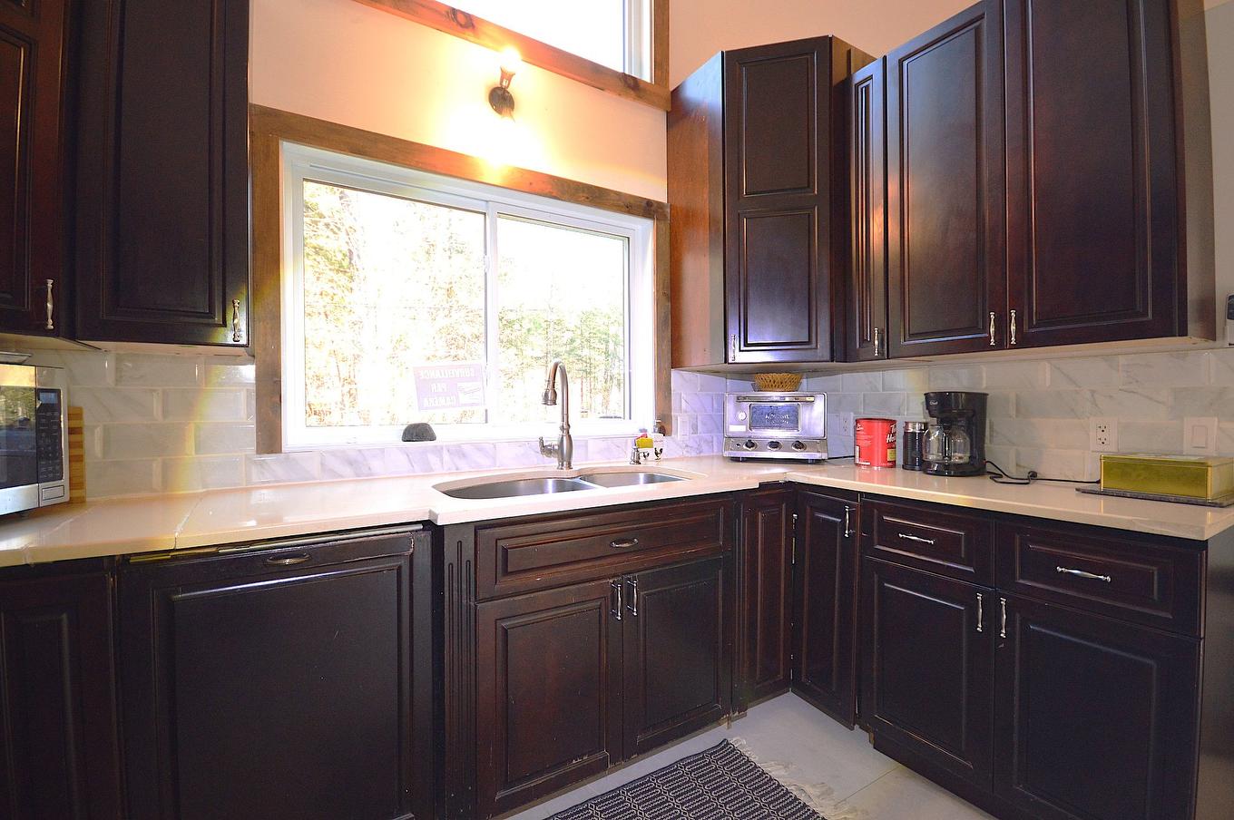 Kitchen - 191 Ch. De La Rivière-Maskinongé, Labelle, QC - Indoor Photo Showing Kitchen With Double Sink