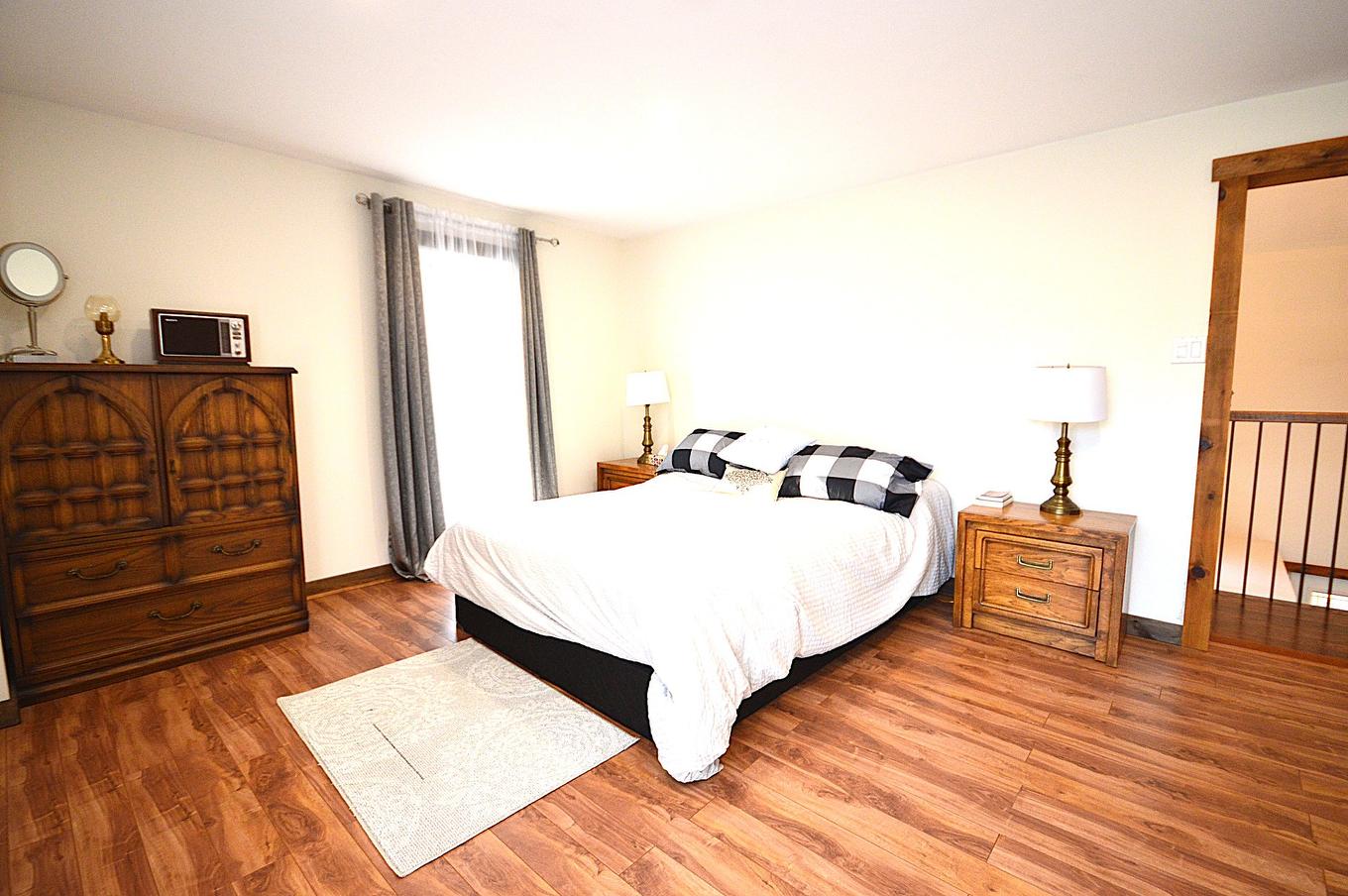 Primary bedroom - 191 Ch. De La Rivière-Maskinongé, Labelle, QC - Indoor Photo Showing Bedroom