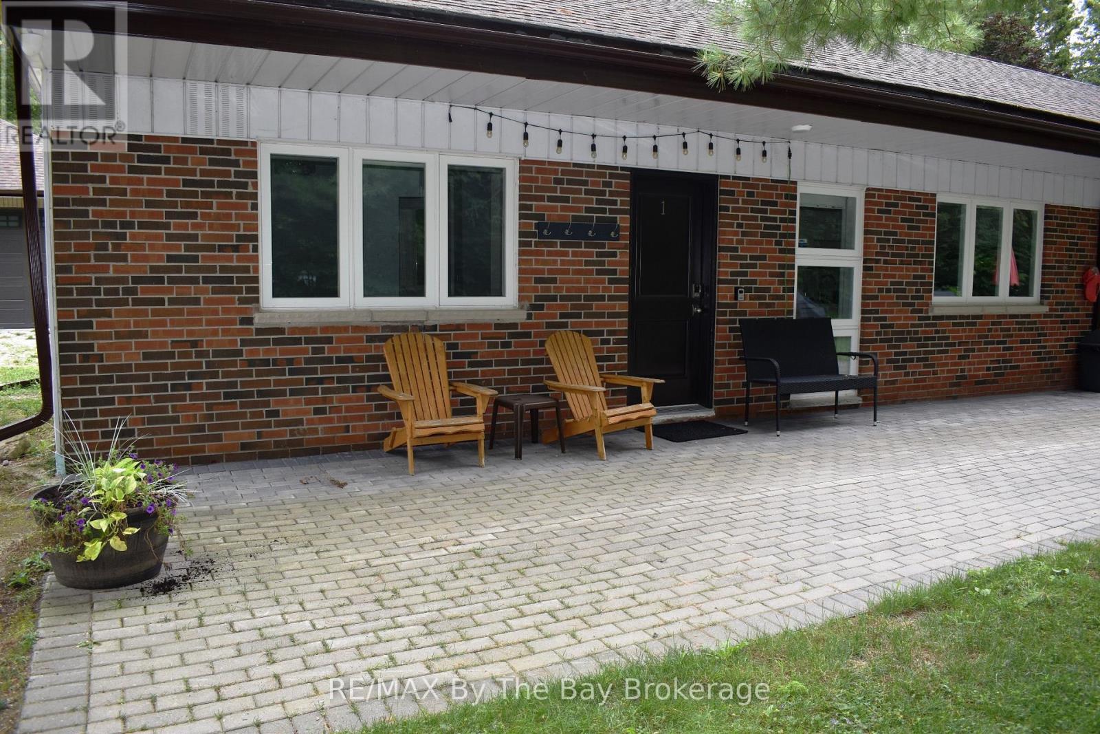 #1 - 1054 Lawson Road, Tiny, ON - Outdoor