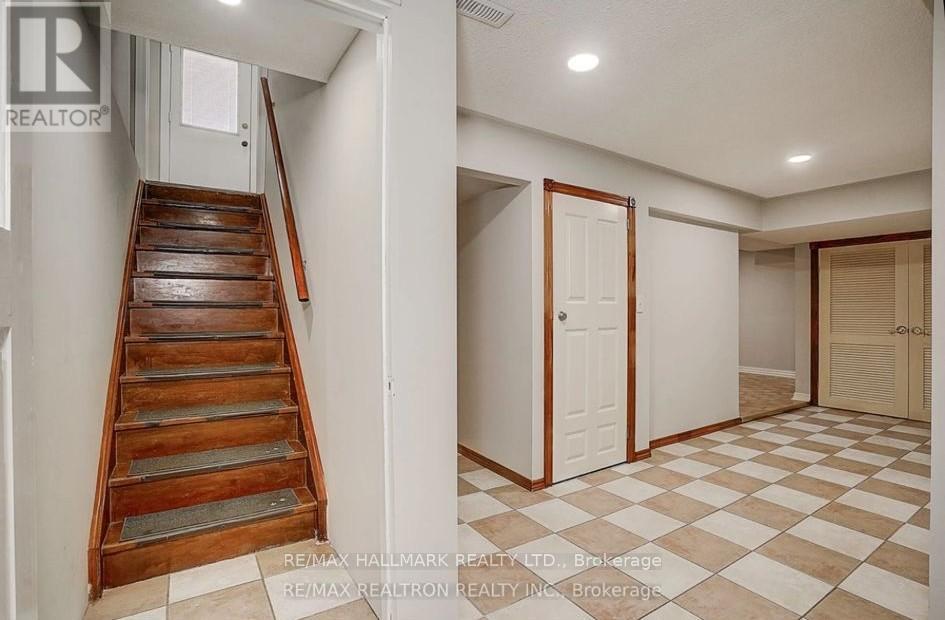 Bsmt - 364 Castlehill Road, Vaughan, ON - Indoor Photo Showing Other Room