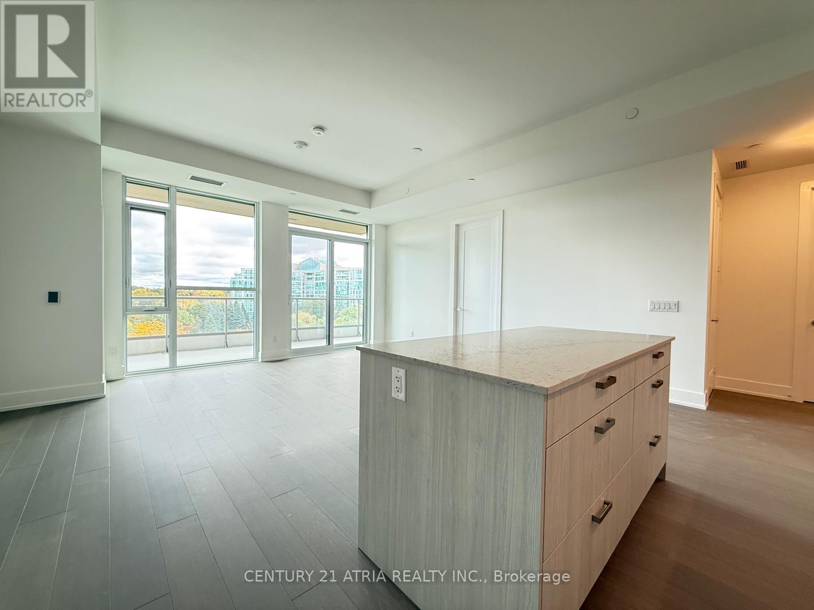 715 - 399 Royal Orchard Boulevard, Markham, ON - Indoor