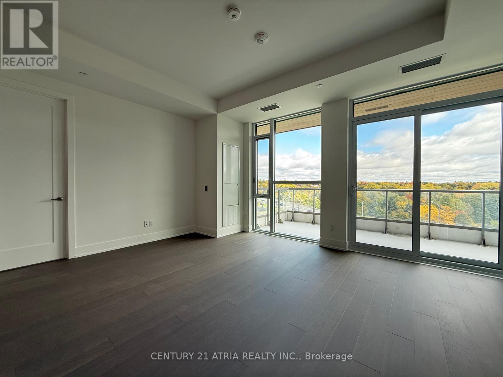 715 - 399 Royal Orchard Boulevard, Markham, ON - Indoor Photo Showing Other Room