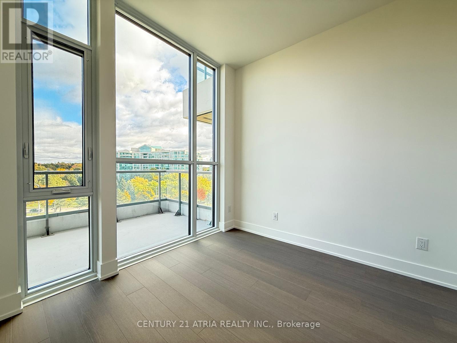 715 - 399 Royal Orchard Boulevard, Markham, ON - Indoor Photo Showing Other Room