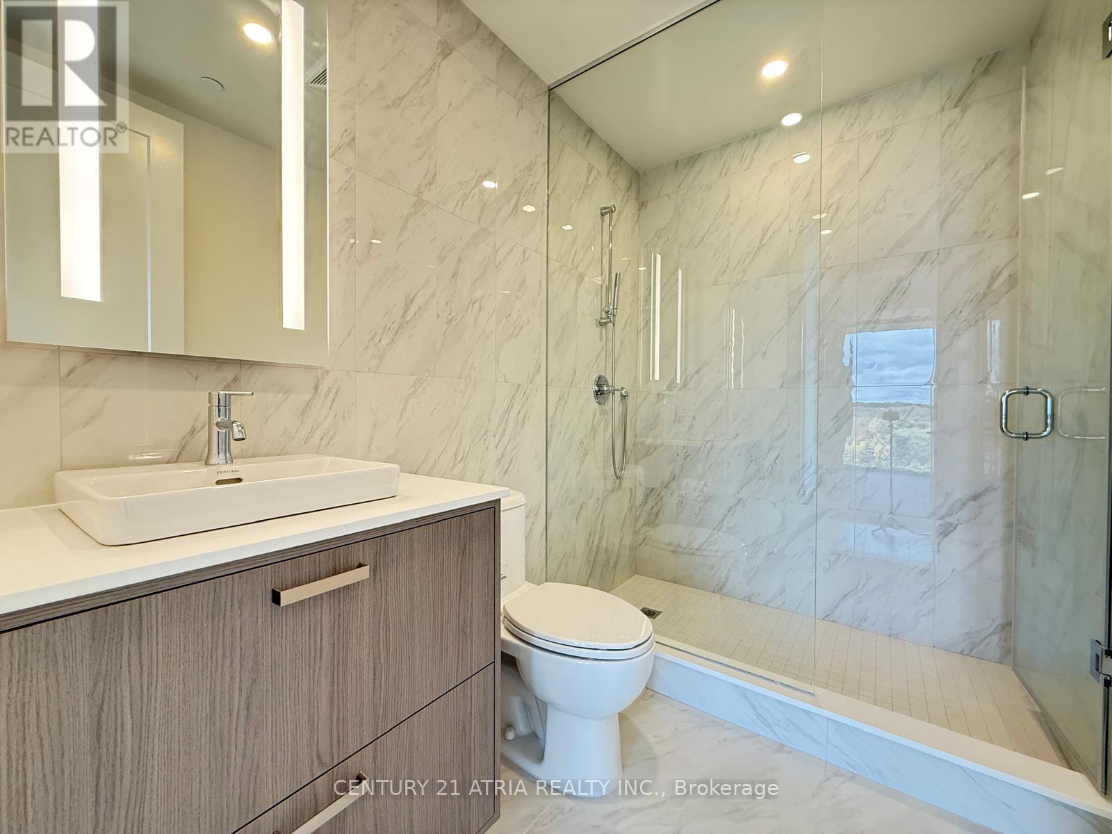 715 - 399 Royal Orchard Boulevard, Markham, ON - Indoor Photo Showing Bathroom