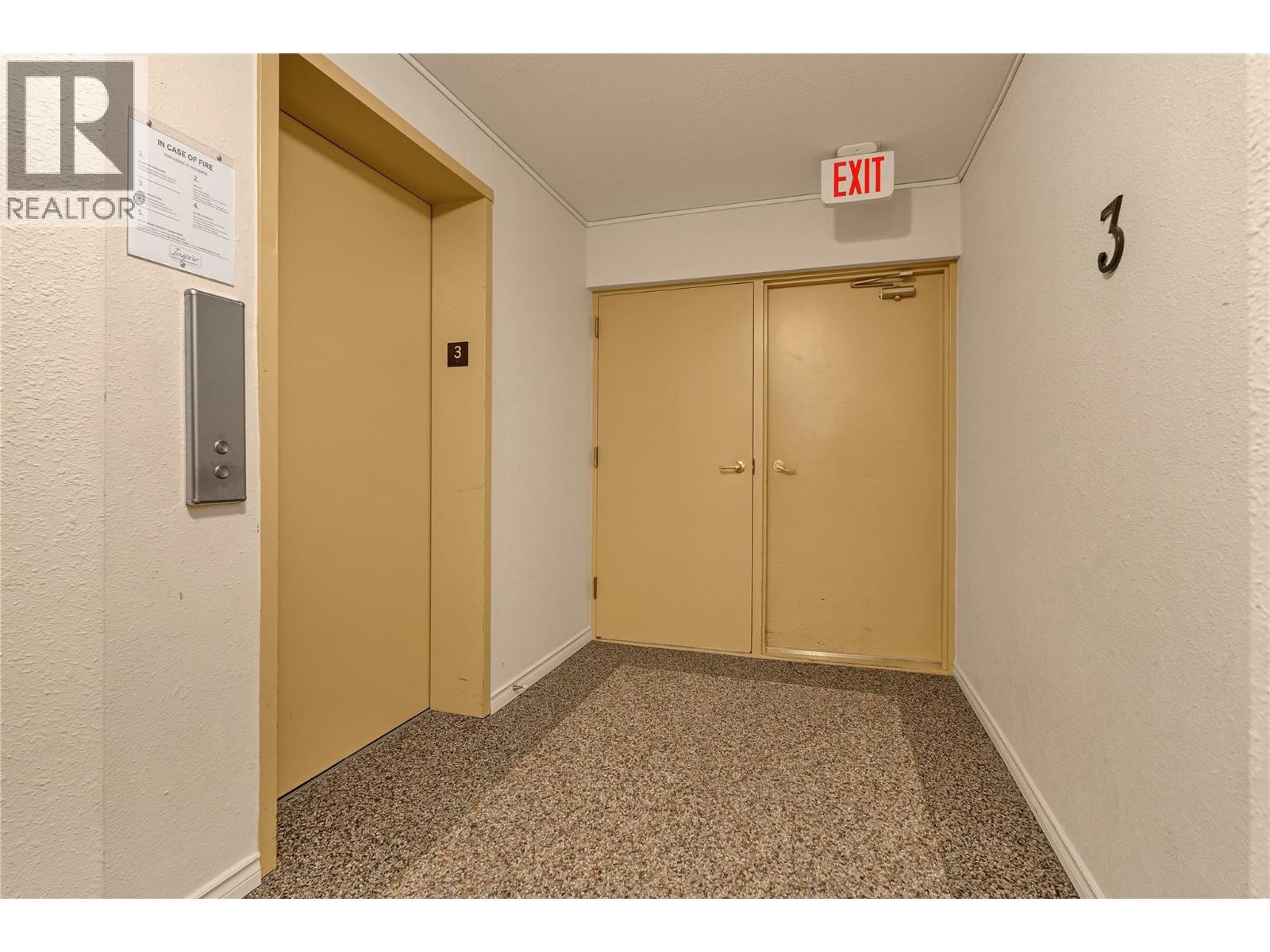 110 Skaha Place Unit# 310, Penticton, BC - Indoor Photo Showing Other Room