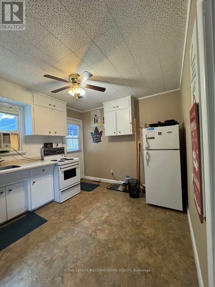 3C - 277-233 Geddes Street, Centre Wellington, ON - Indoor