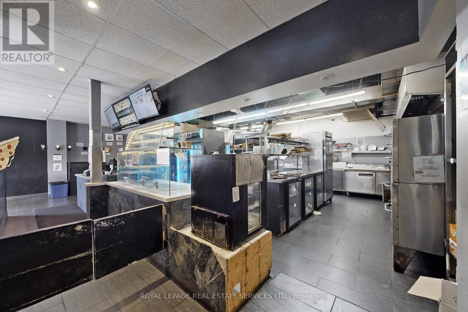 17 Commercial Street, Milton, ON