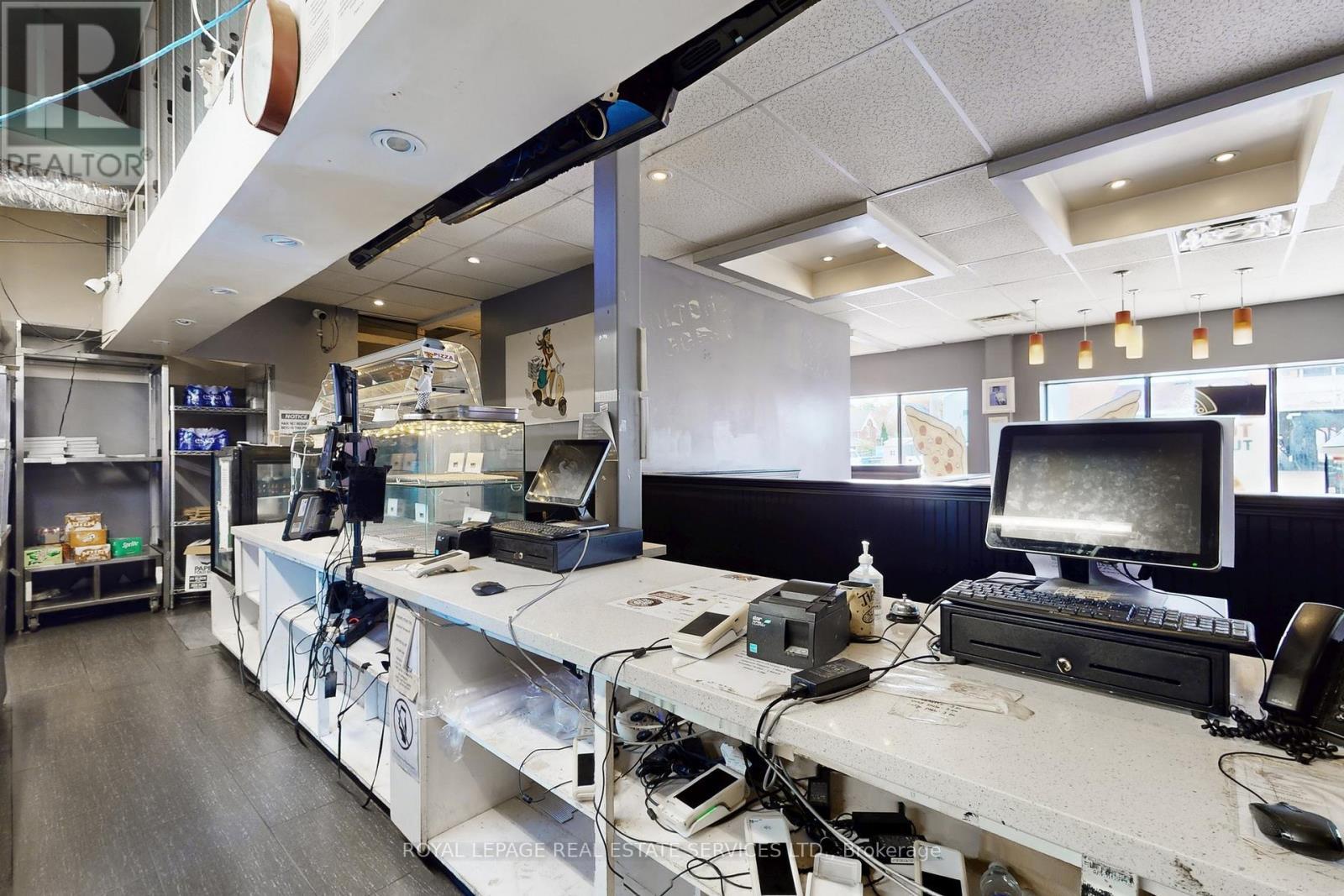 17 Commercial Street, Milton, ON