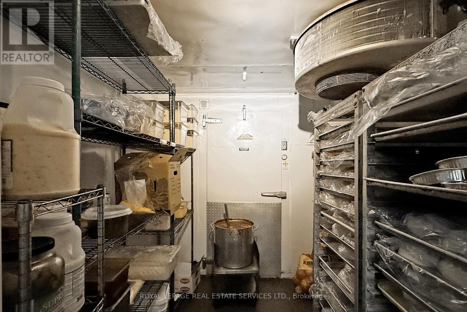 17 Commercial Street, Milton, ON