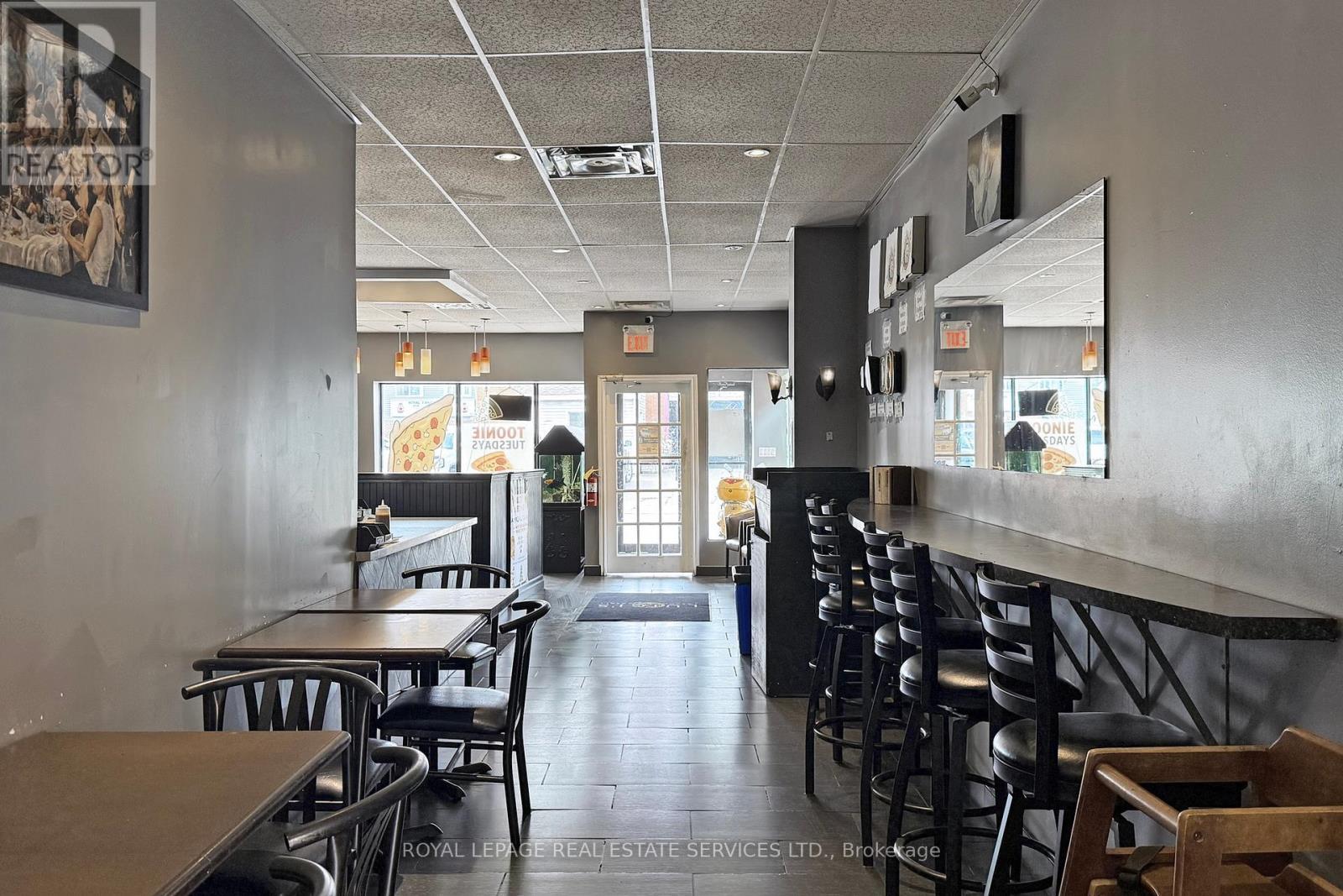 17 Commercial Street, Milton, ON