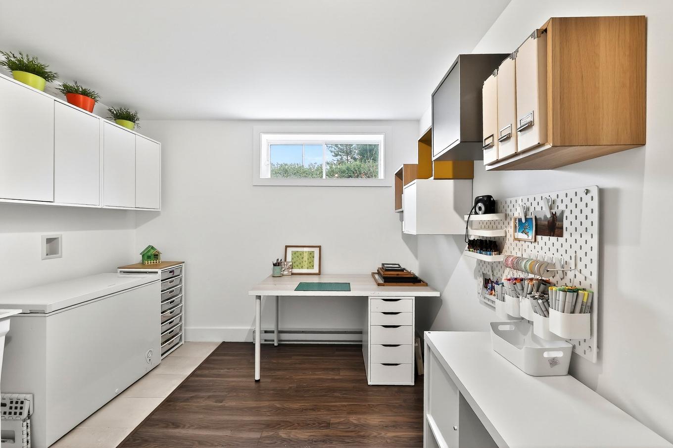 Office - 12115 Rue Paul-Sauvé, Mirabel, QC - Indoor Photo Showing Kitchen