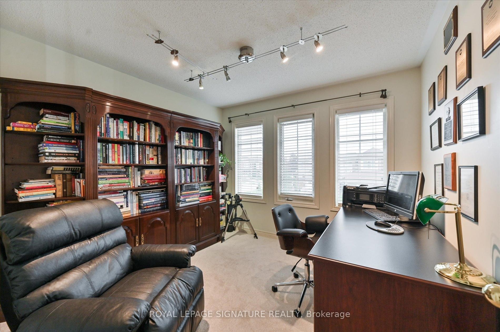 3485 Mcdowell Drive, Mississauga, ON - Indoor Photo Showing Office