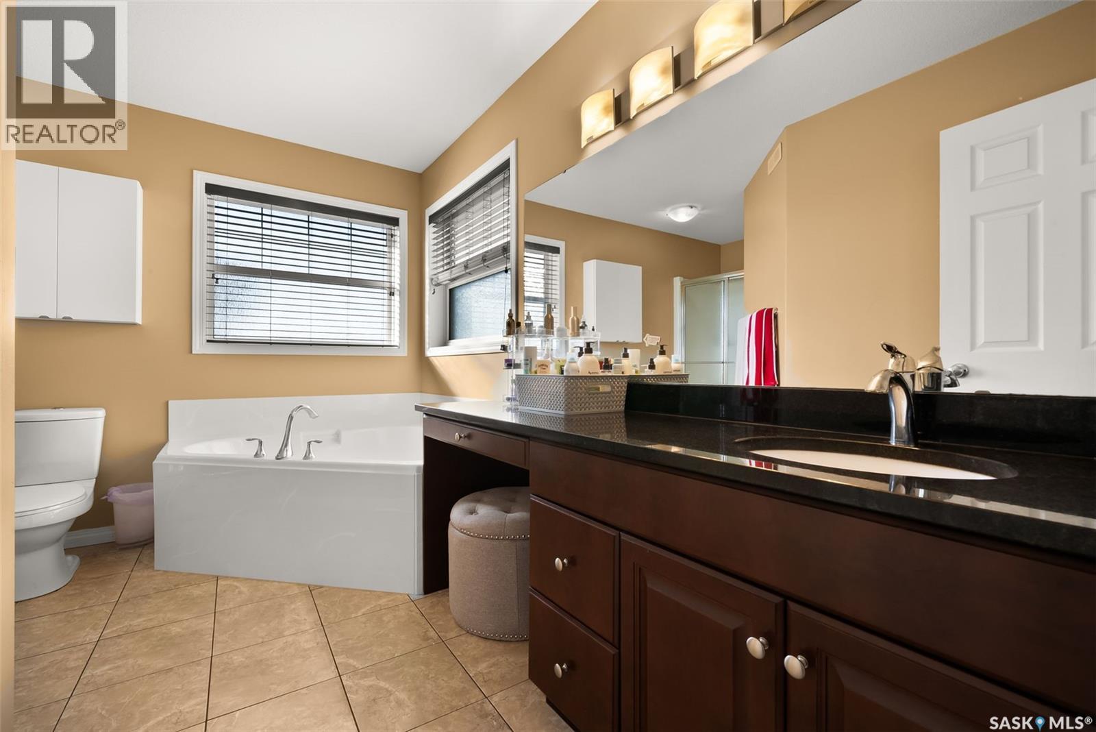 4638 Hames Crescent, Regina, SK - Indoor Photo Showing Bathroom