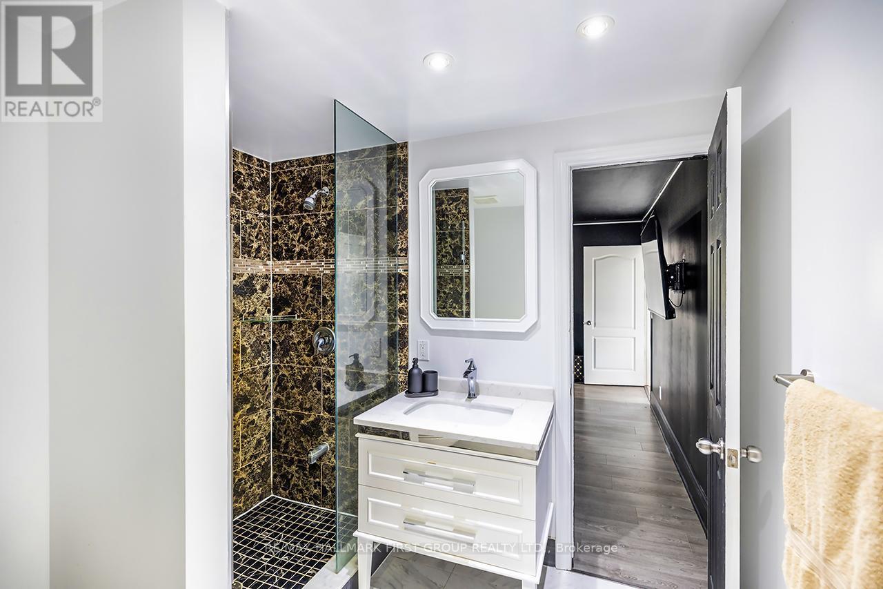 55 Ontoro Boulevard, Ajax, ON - Indoor Photo Showing Bathroom